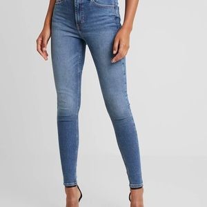 Never worn Topshop jeans! Bought at Nordstrom last year!